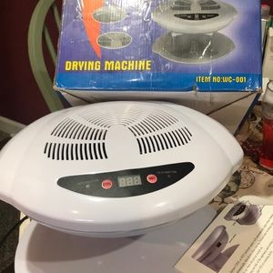 Drying Machine Cool and Hot Fingernail Drier by Eichun. Bought and Never Used